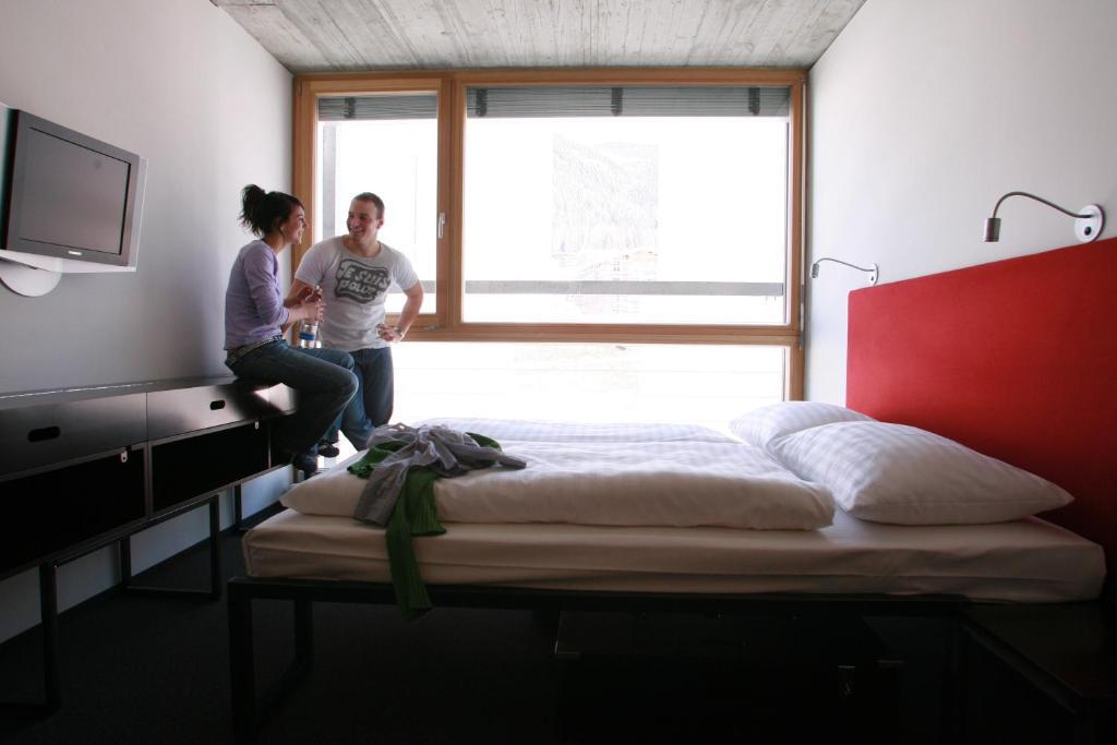 Hotel Cube Savognin Inklusive Skipass 3*